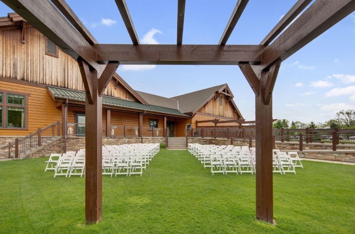 Outdoor wedding ceremony space at bunker hills