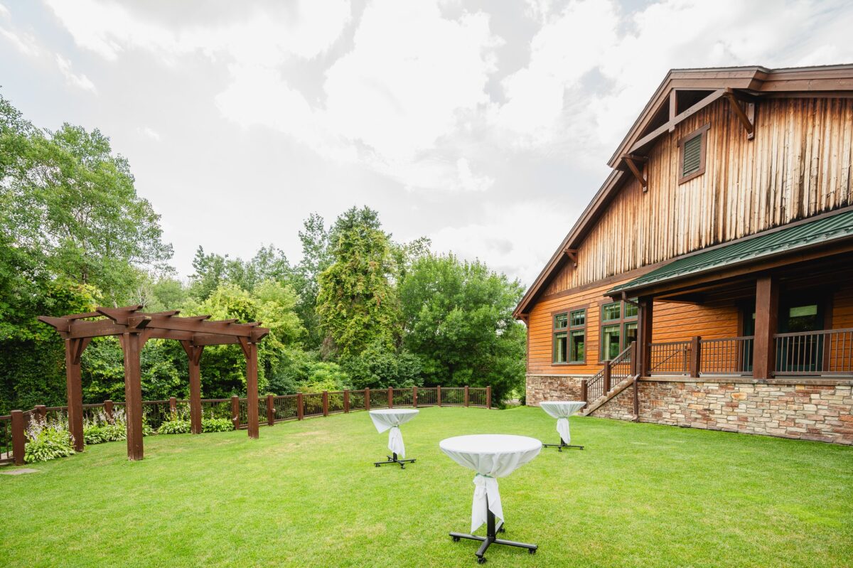 Bunker Hills outdoor wedding space