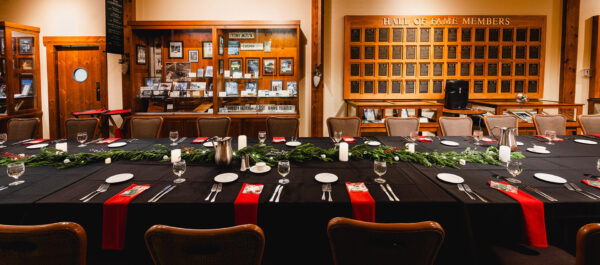 festive dinner table setting